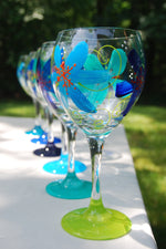 Load image into Gallery viewer, Cavalier Flower Hand-painted Wine Glasses
