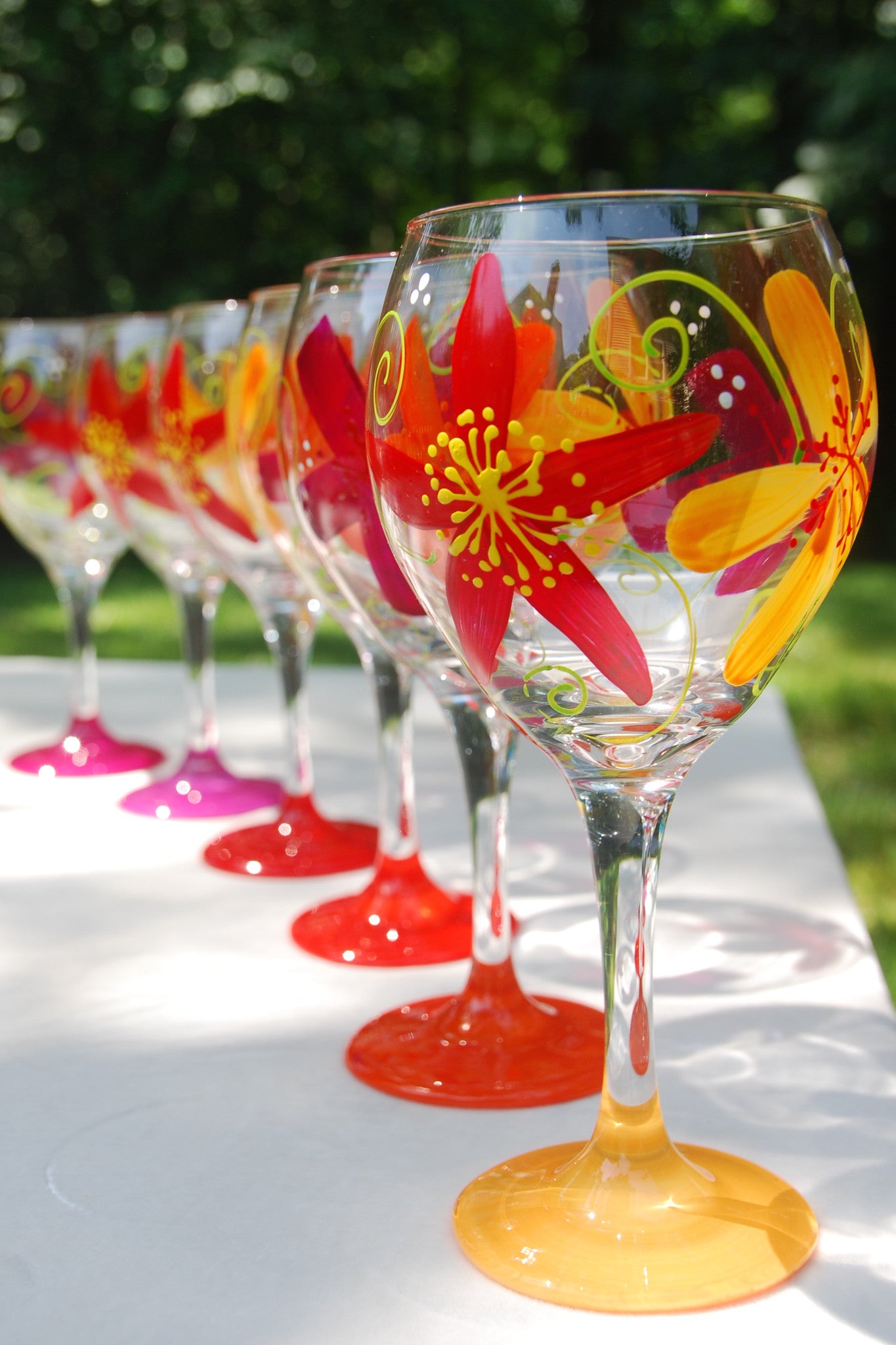 Cavalier Flower Hand-painted Wine Glasses – Glorious Goblets